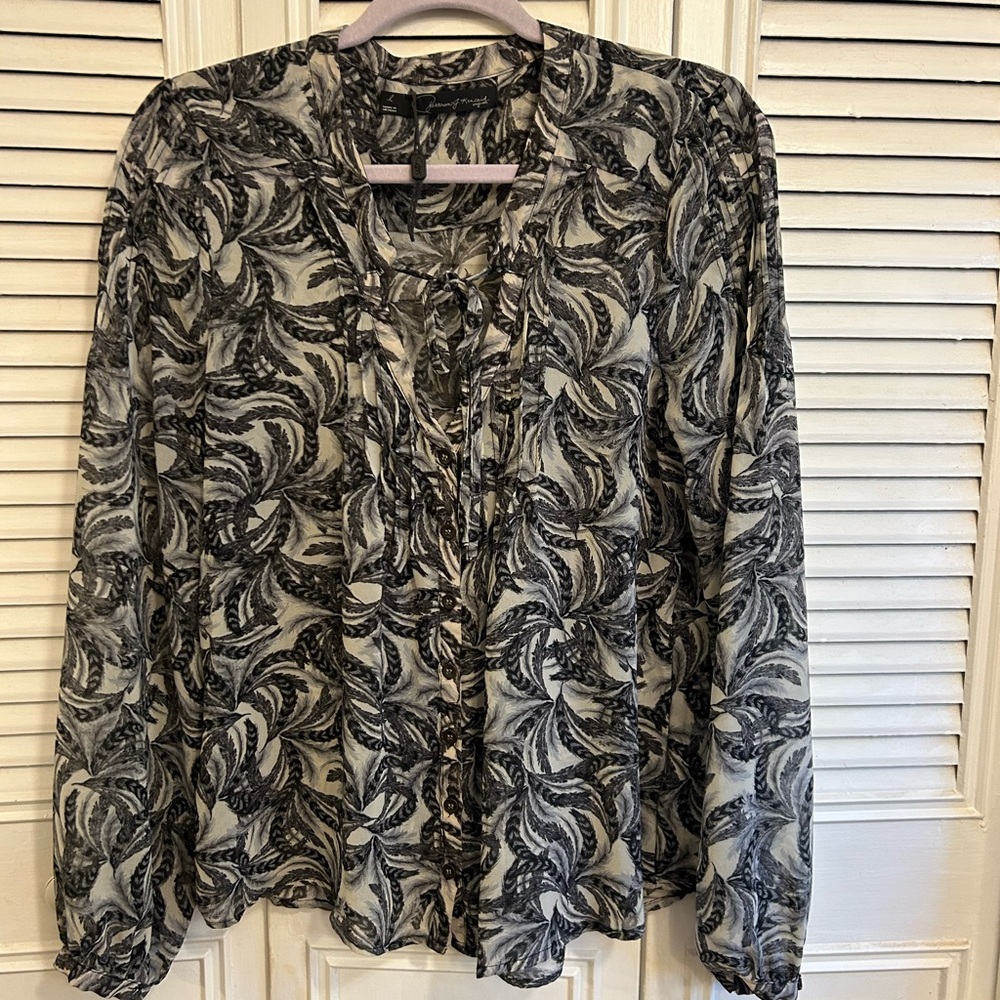 Patterson J. Kincaid Black and White Patterned Blouse